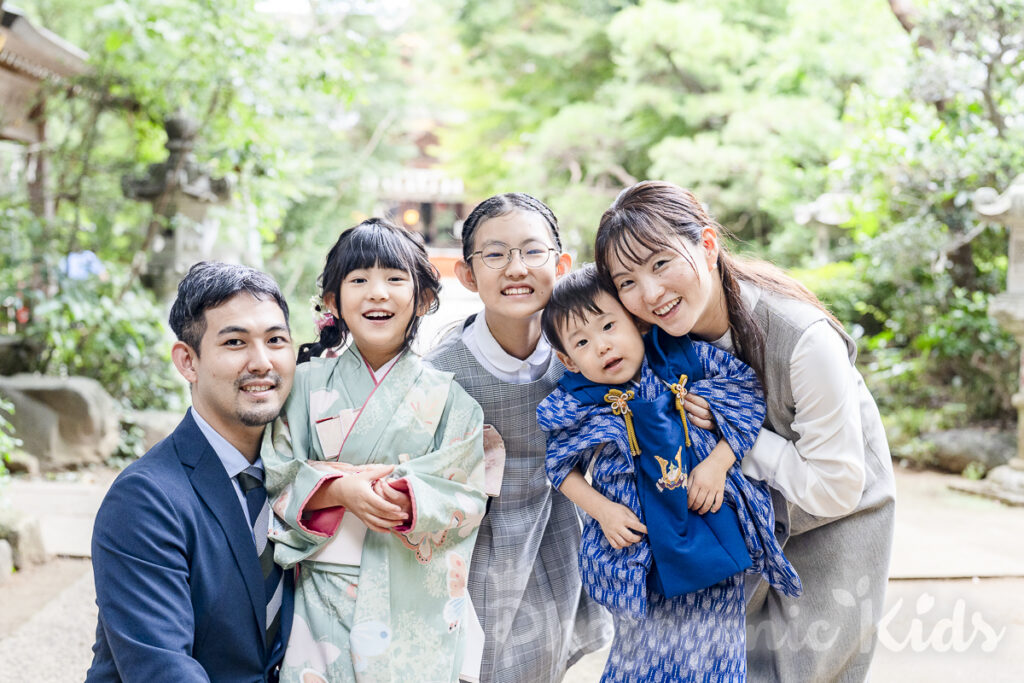 千葉県鎌ケ谷市での七五三出張撮影で撮った家族の集合写真