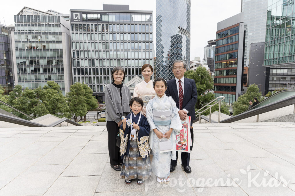 出張撮影で残した祖父母との心温まる記念写真（日枝神社）